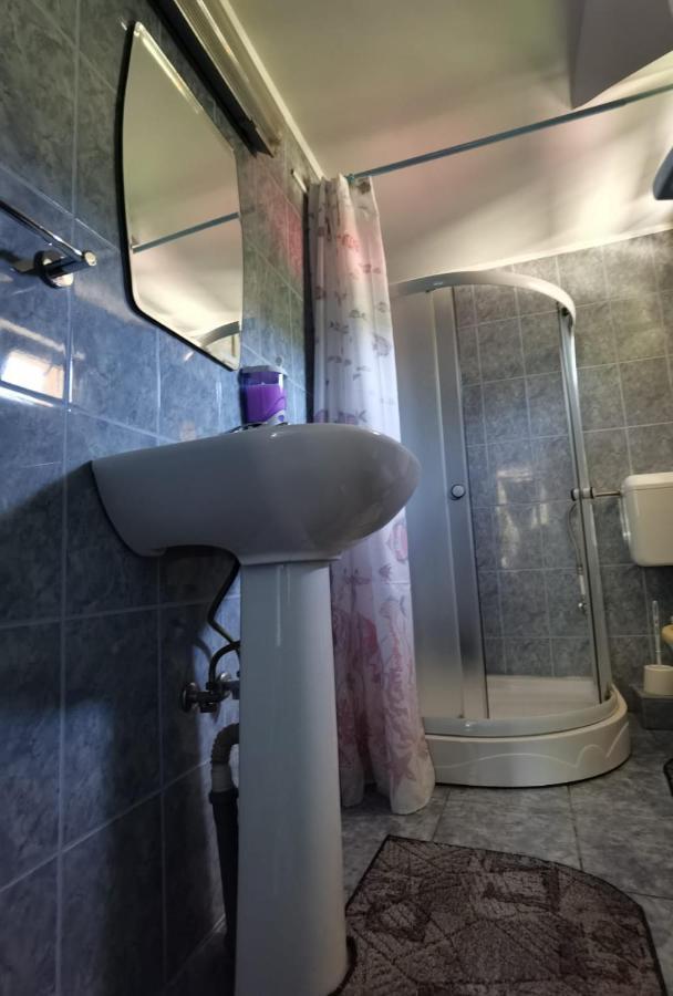 ホテル Casa Dobrin アレフ エクステリア 写真
