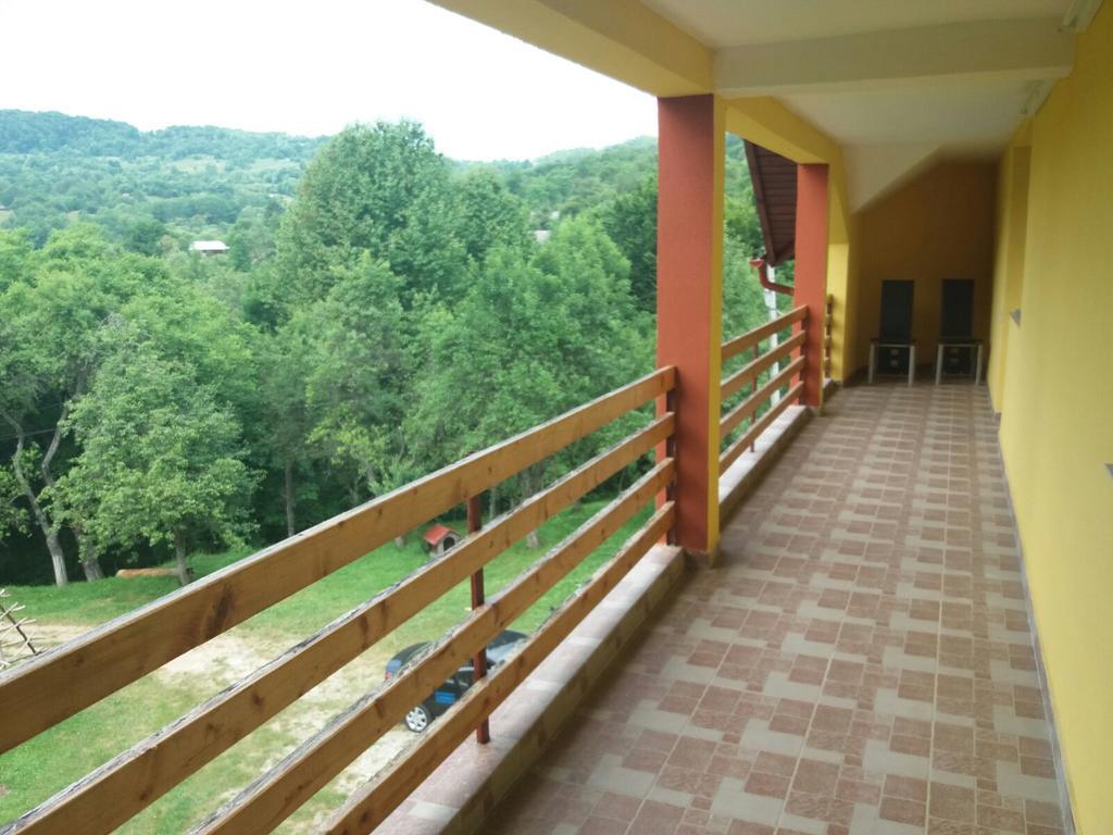 ホテル Casa Dobrin アレフ エクステリア 写真